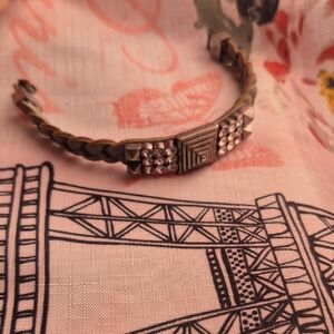 Lia Sophia Silver and Gray Braided Bracelet (J21)